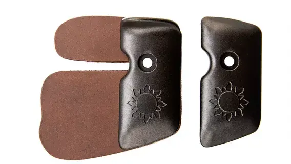 FAIRWEATHER - DACTILERA PLACA Y CUERO