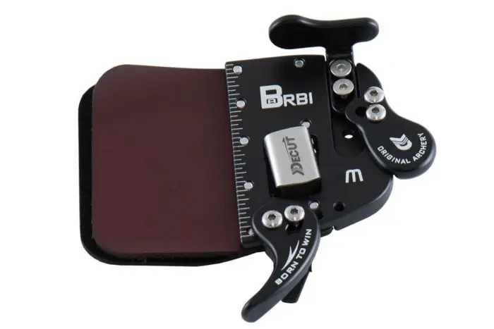 DECUT-DACTILERA BARBI BAREBOW